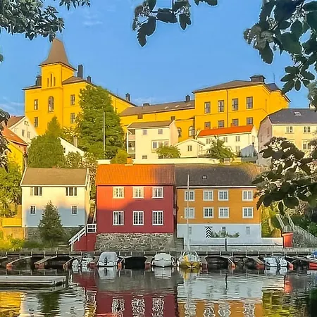 Semesterbostad 2 Bedroom Cozy In Arendal