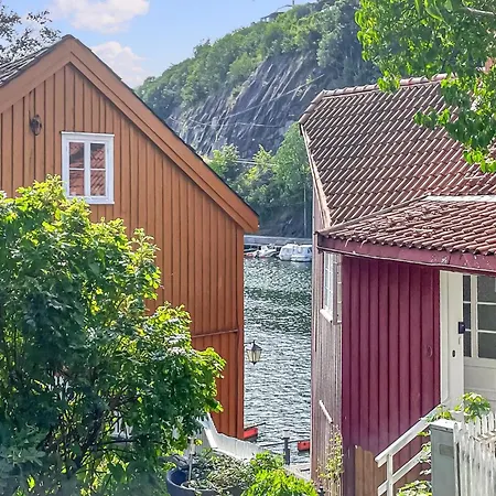 2 Bedroom Cozy In * Arendal