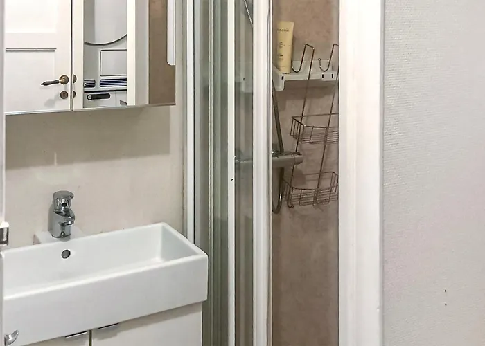 2 Bedroom Cozy In * Arendal