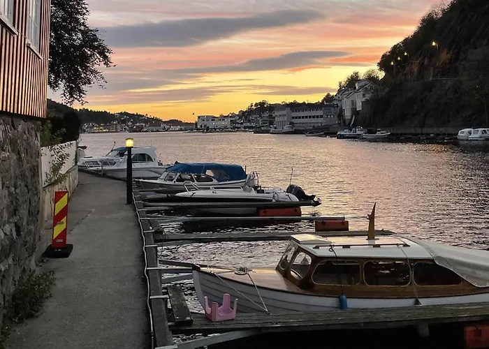 2 Bedroom Cozy In * Arendal